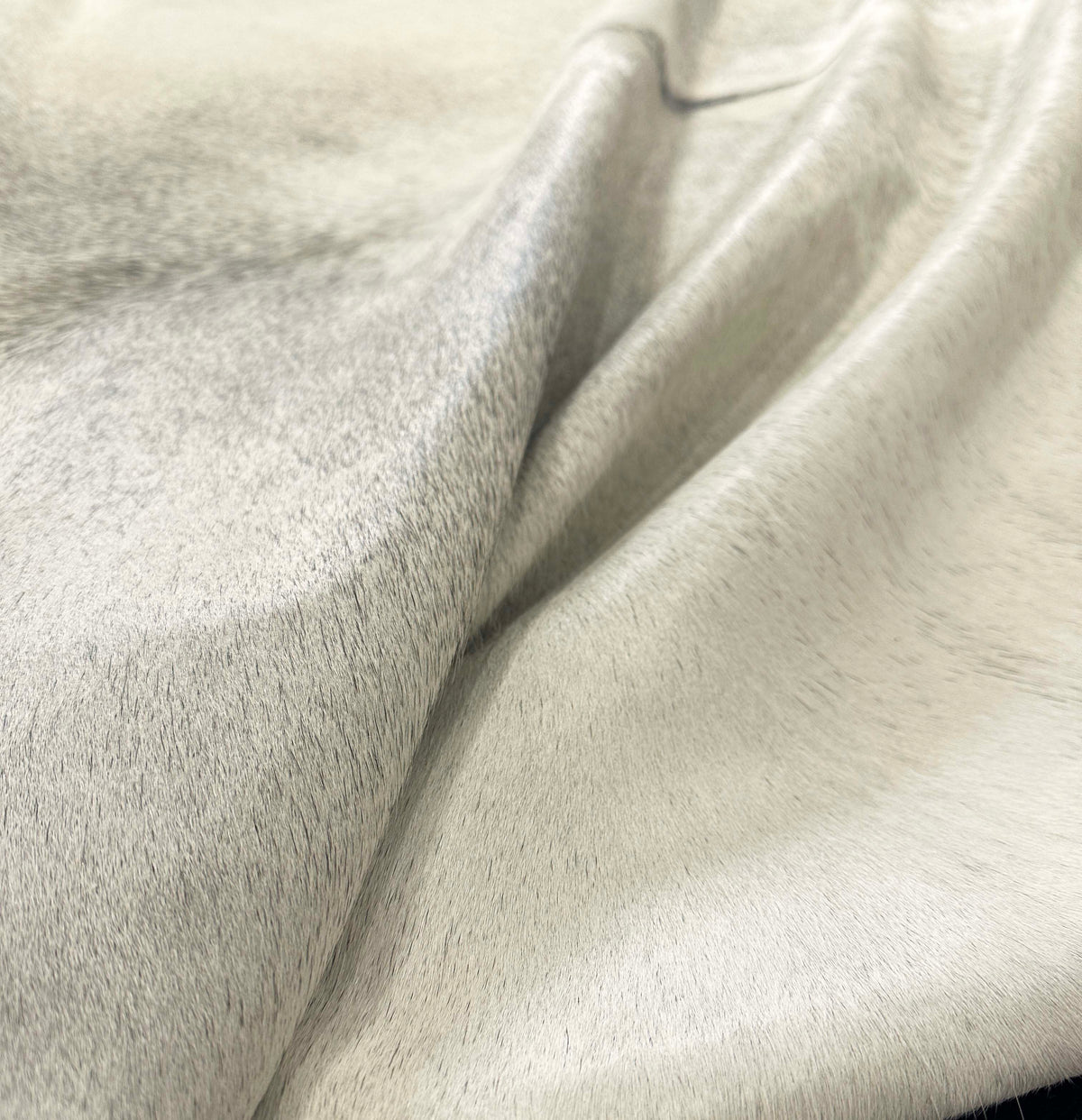 gray cowhide rug