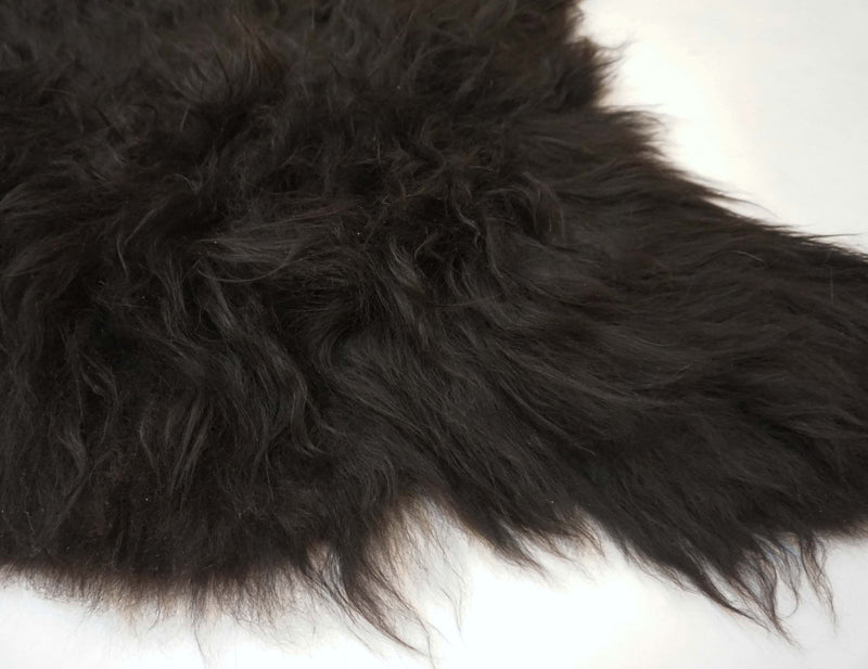 black icelandic sheepskin fur rug