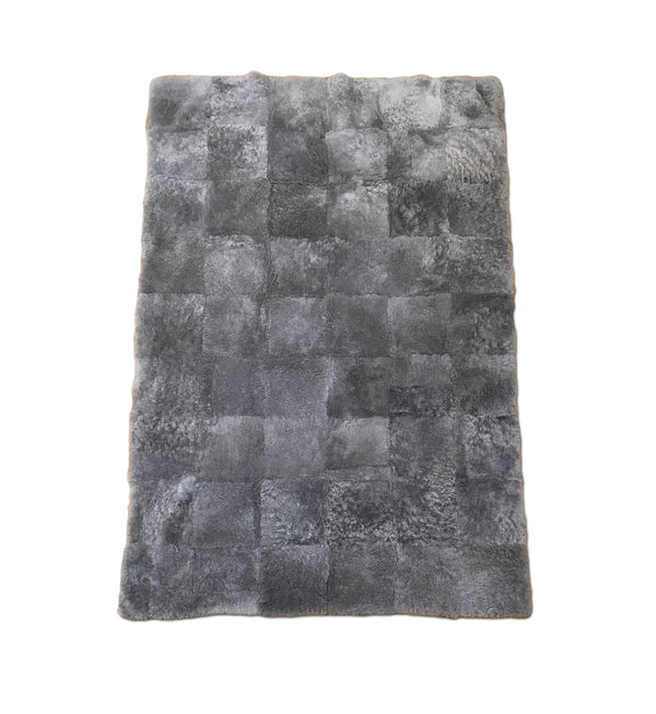 Icelandic Sheepskin Throw Blanket | Charcoal